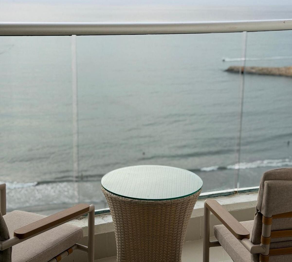 Apartamento Cómodo Y Muy Bien Ubicado Frente Al Mar Cartagena